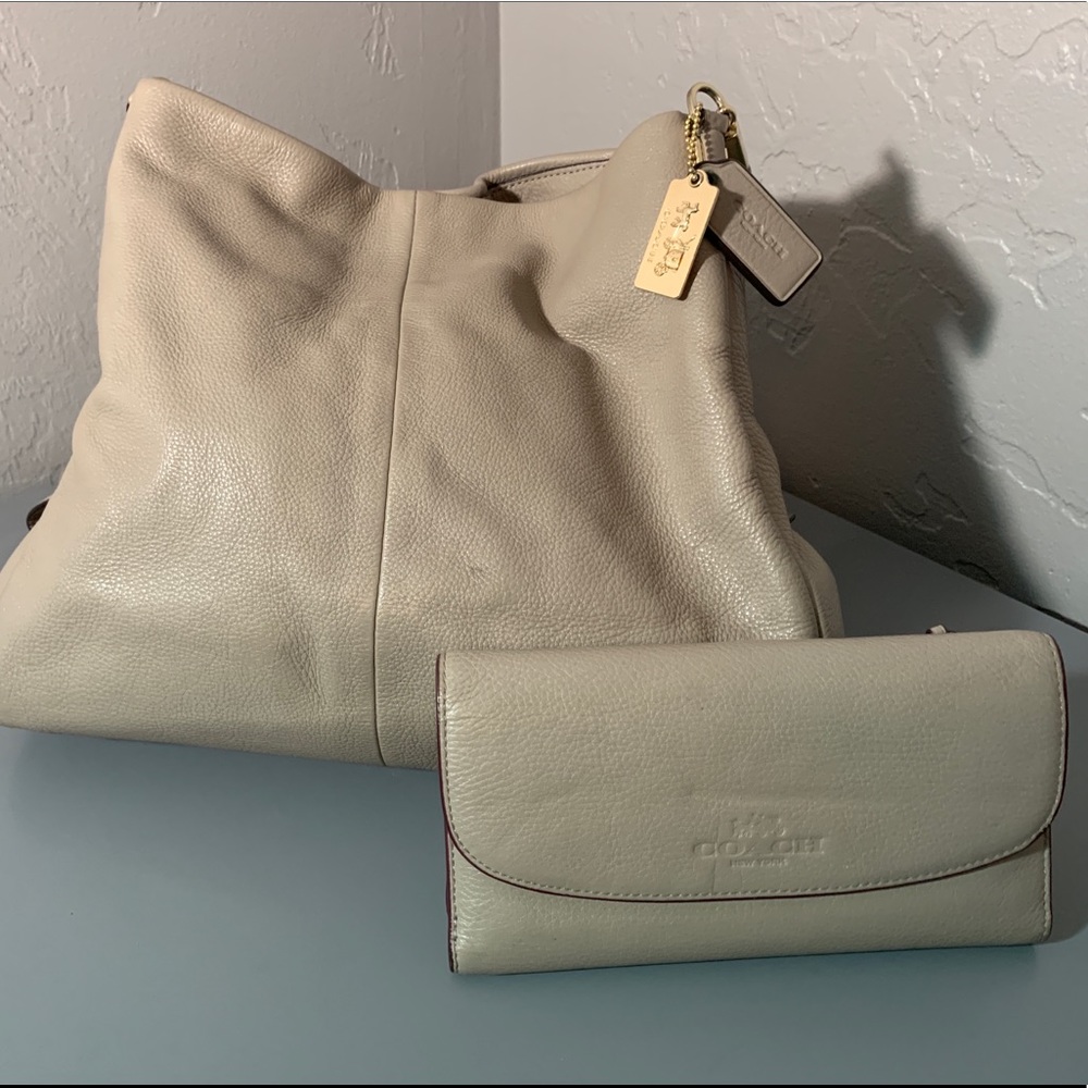 COACH Bundle! Cream Shoulder Bag/Matching Wallet